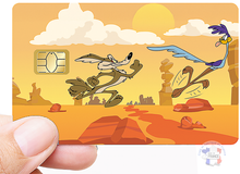 Load image into Gallery viewer, Wild Coyote, Fan Art, édition limitée 100 ex. – Sticker pour carte bancaire, disponible en deux formats.