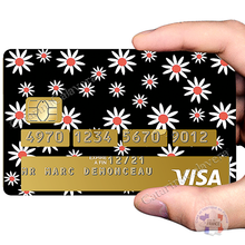 Charger l'image dans la galerie, Fleur marguerite au noir - Sticker pour carte bancaire, disponible en deux formats.