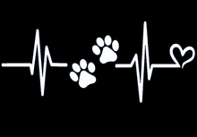 Load image into Gallery viewer, Mon coeur bat pour les animaux, disponible en 10 couleurs