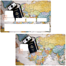 Load image into Gallery viewer, La carte du voyageur - Sticker pour carte bancaire, disponible en deux formats.