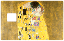 Load image into Gallery viewer, Le baiser de Gustav Klimt - Sticker pour carte bancaire, disponible en deux formats.
