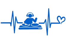 Load image into Gallery viewer, Mon coeur bat pour la musique, disponible en 10 couleurs