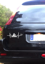 Load image into Gallery viewer, Mon coeur bat pour la musique, disponible en 10 couleurs