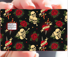 Bild in Galerie laden, Love Tatoo – Aufkleber für Bankkarte, 2 Bankkartenformate verfügbar