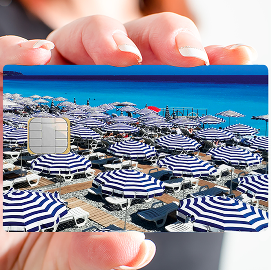 Les plages de Nice - Sticker pour carte bancaire, disponible en deux formats.