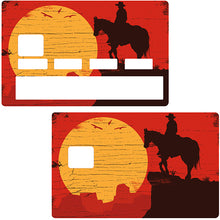 Laden Sie das Bild in die Galerie, Cowboy bei Sonnenuntergang - Kreditkartenaufkleber
